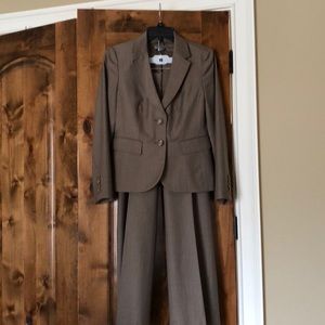 Khaki Ann Taylor Pant Suit